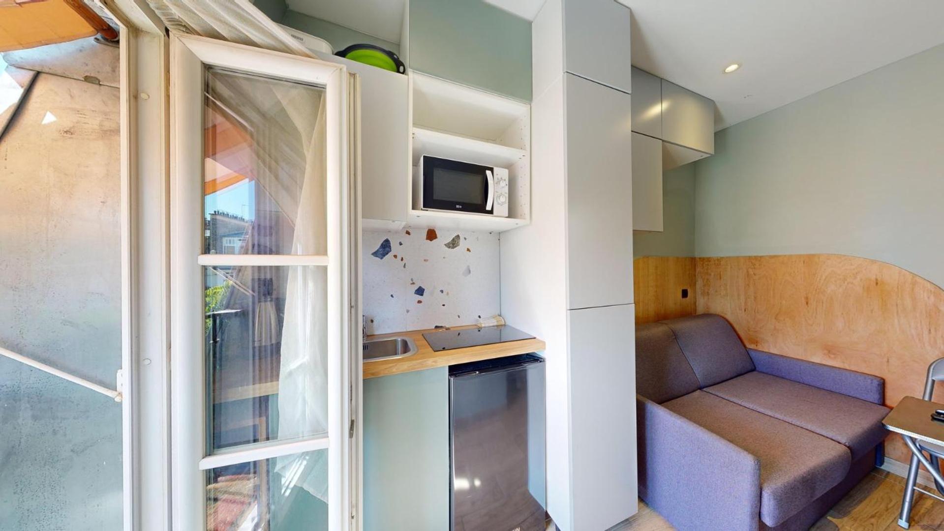 Bluestay 803 - A Apartment Paris
